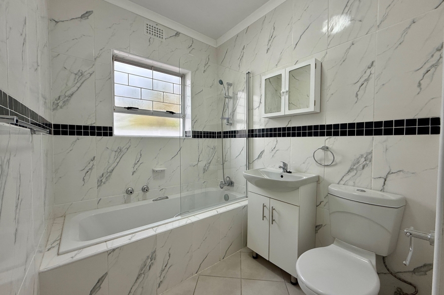 3 Bedroom Property for Sale in Tijgerhof Western Cape